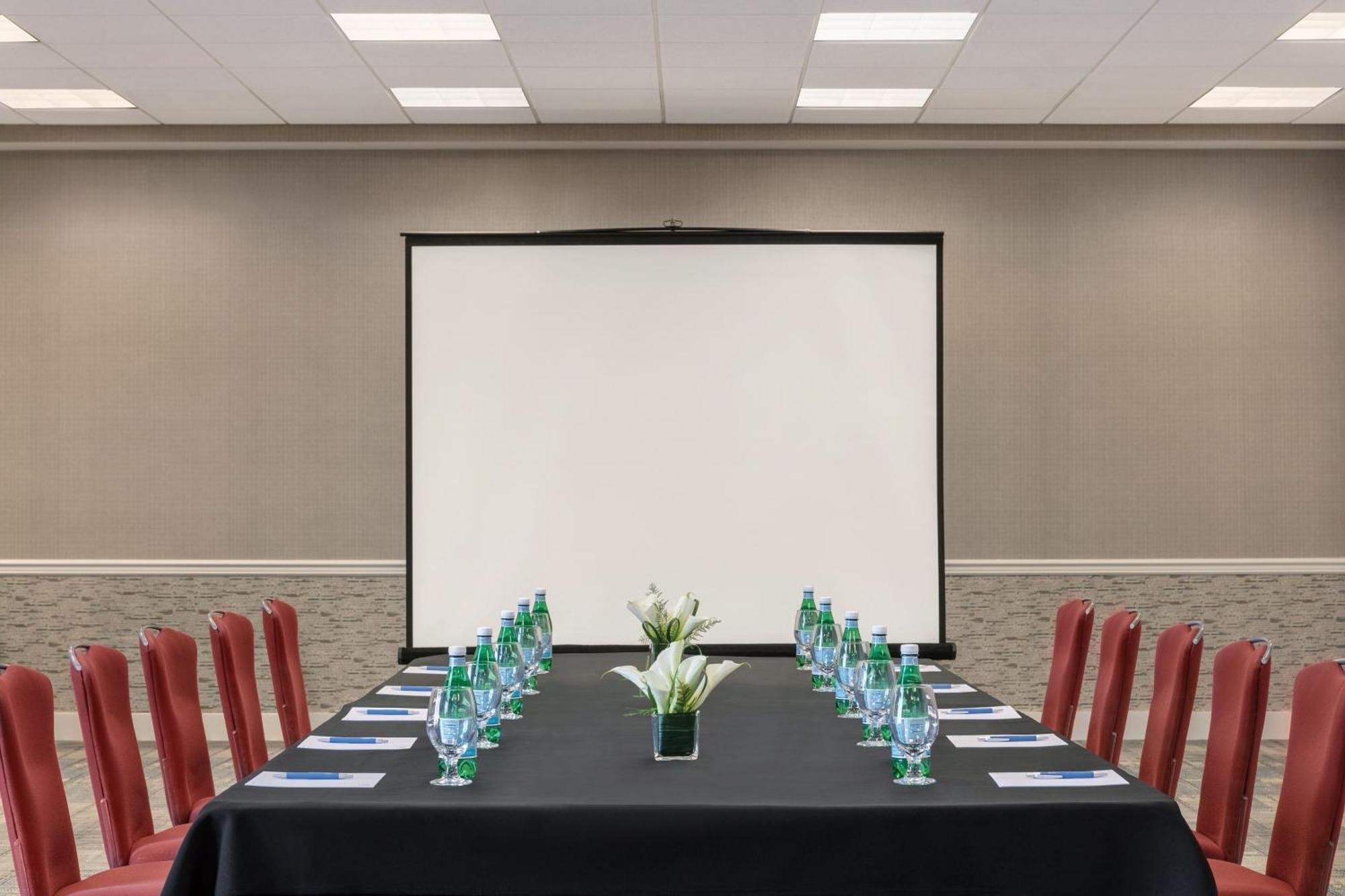 Four Points By Sheraton Airport Sacramento