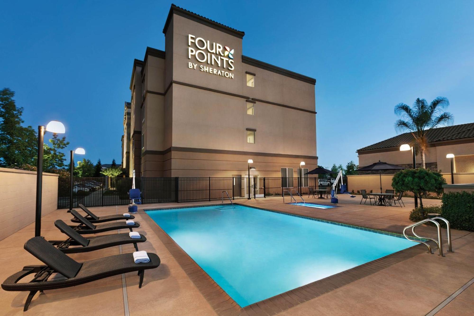 Four Points By Sheraton Airport 3*