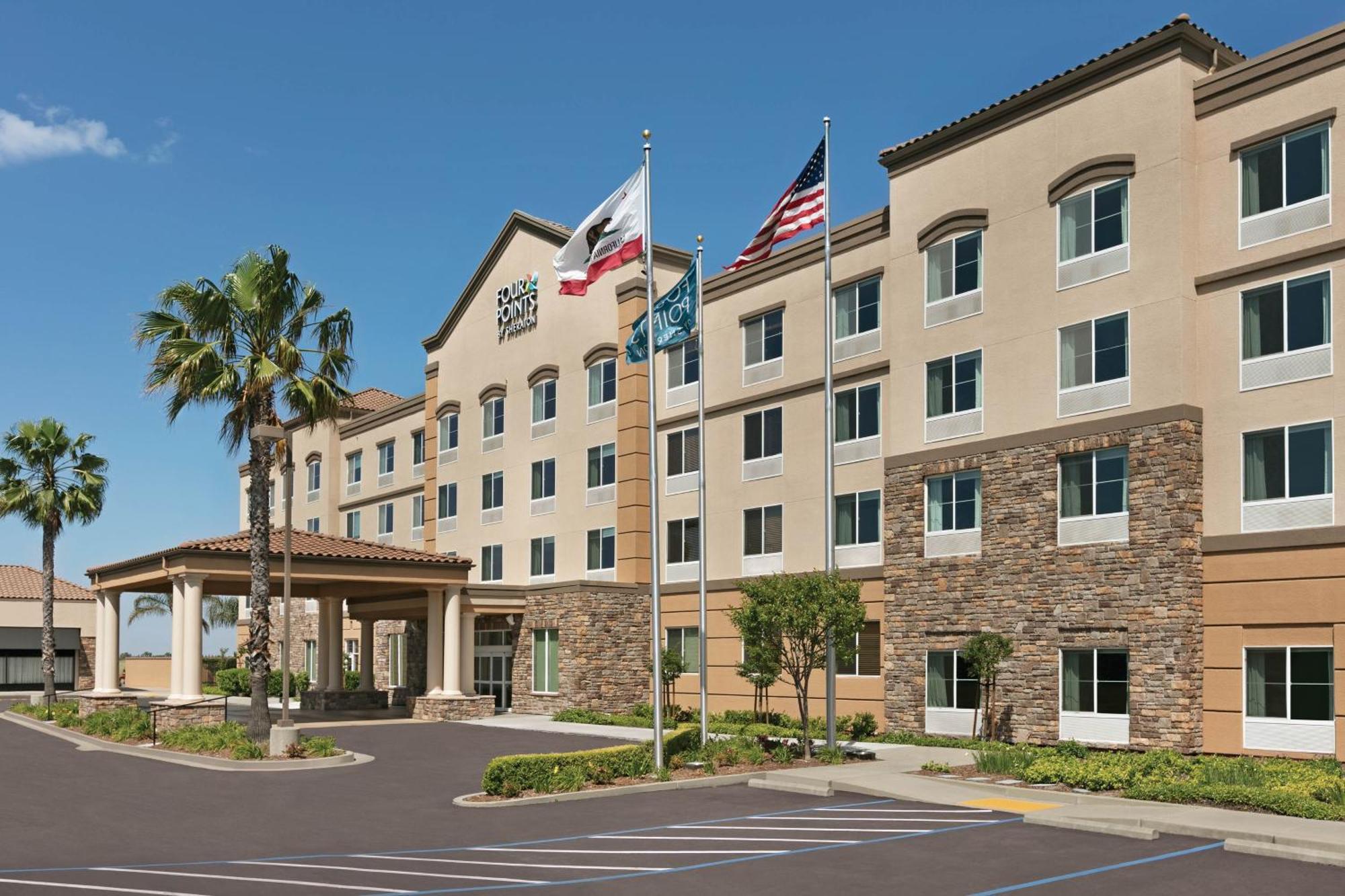 Four Points By Sheraton Airport Hotel