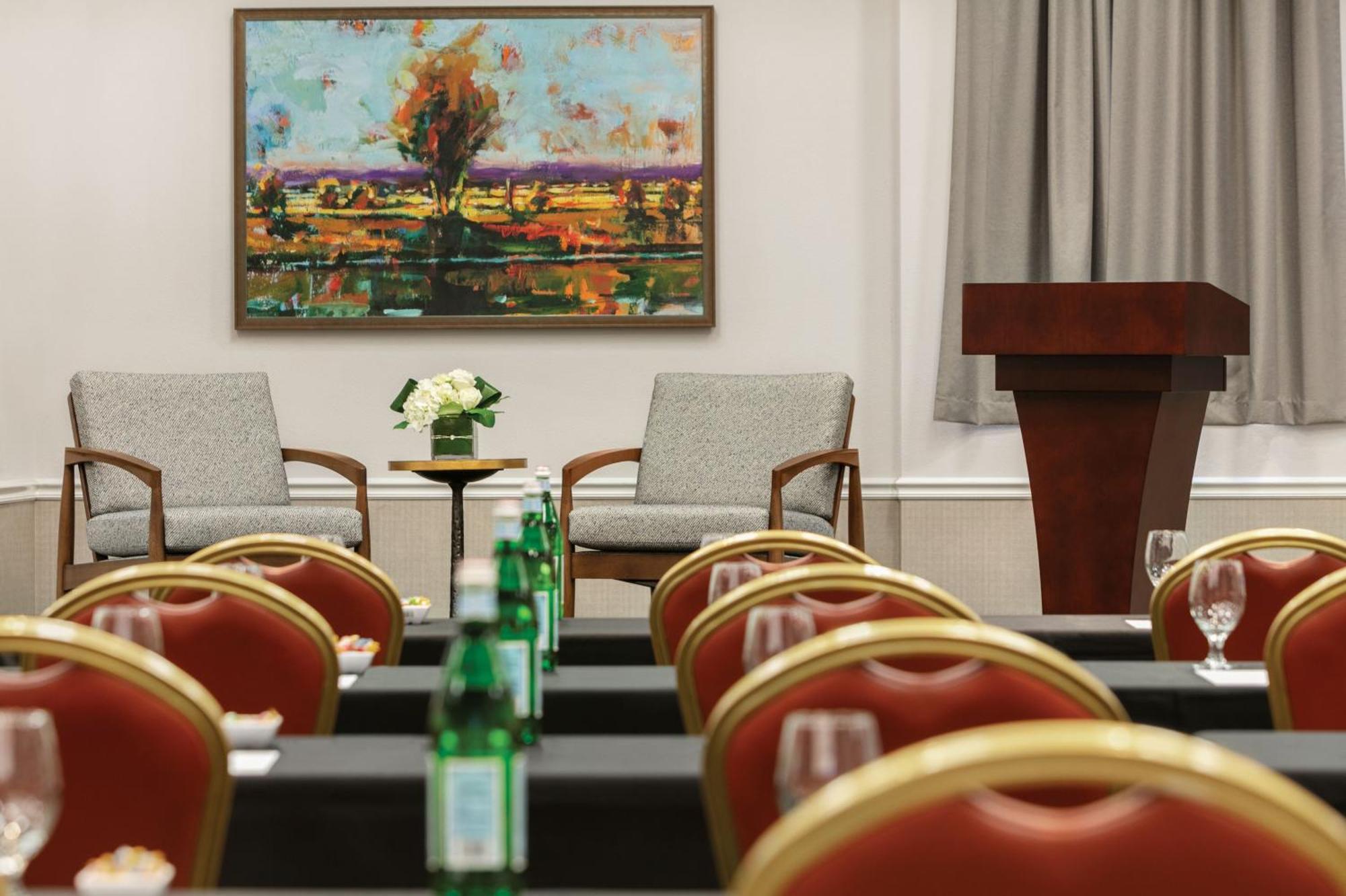 Four Points By Sheraton Airport Hotel Sacramento