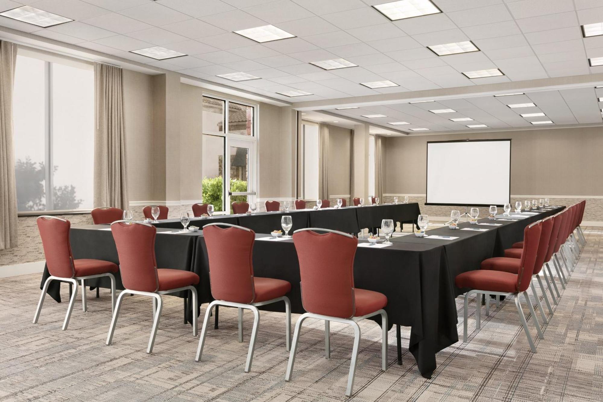 Four Points By Sheraton Airport Hotel Sacramento