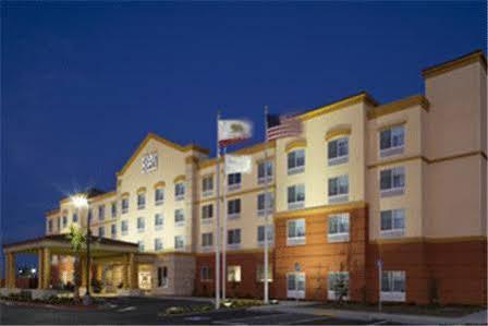 Four Points By Sheraton Airport 3*